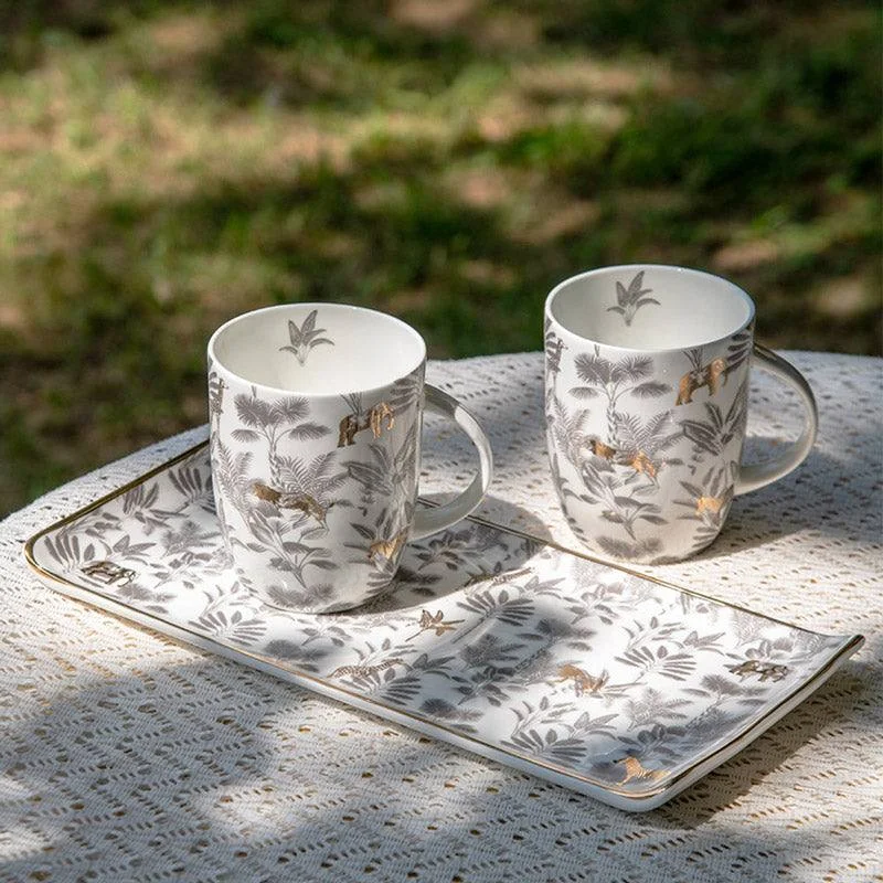 Madagascar Mugs and Platter Set