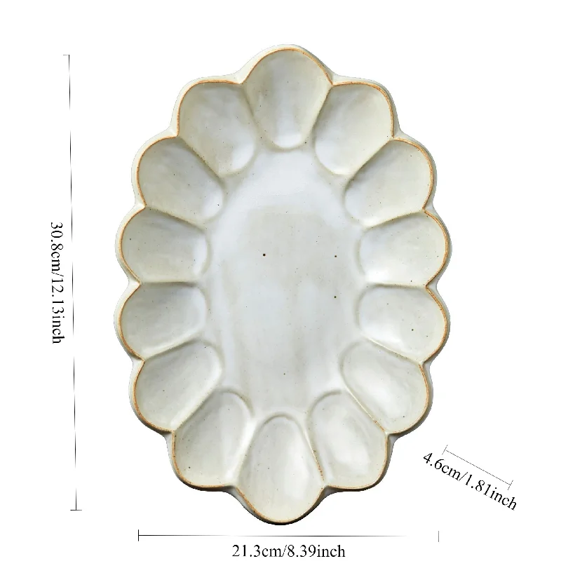 30.8 cm Pear Fish Plate